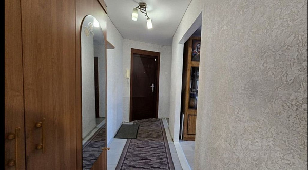 3-к квартира, 65.7 кв. м, Оренбург, ул. Терешковой,  249