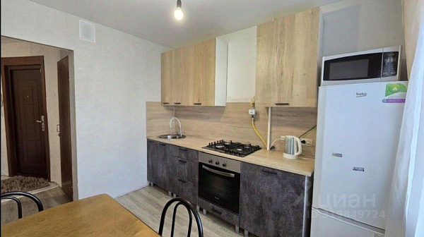 3-к квартира, 65.7 кв. м, Оренбург, ул. Терешковой,  249